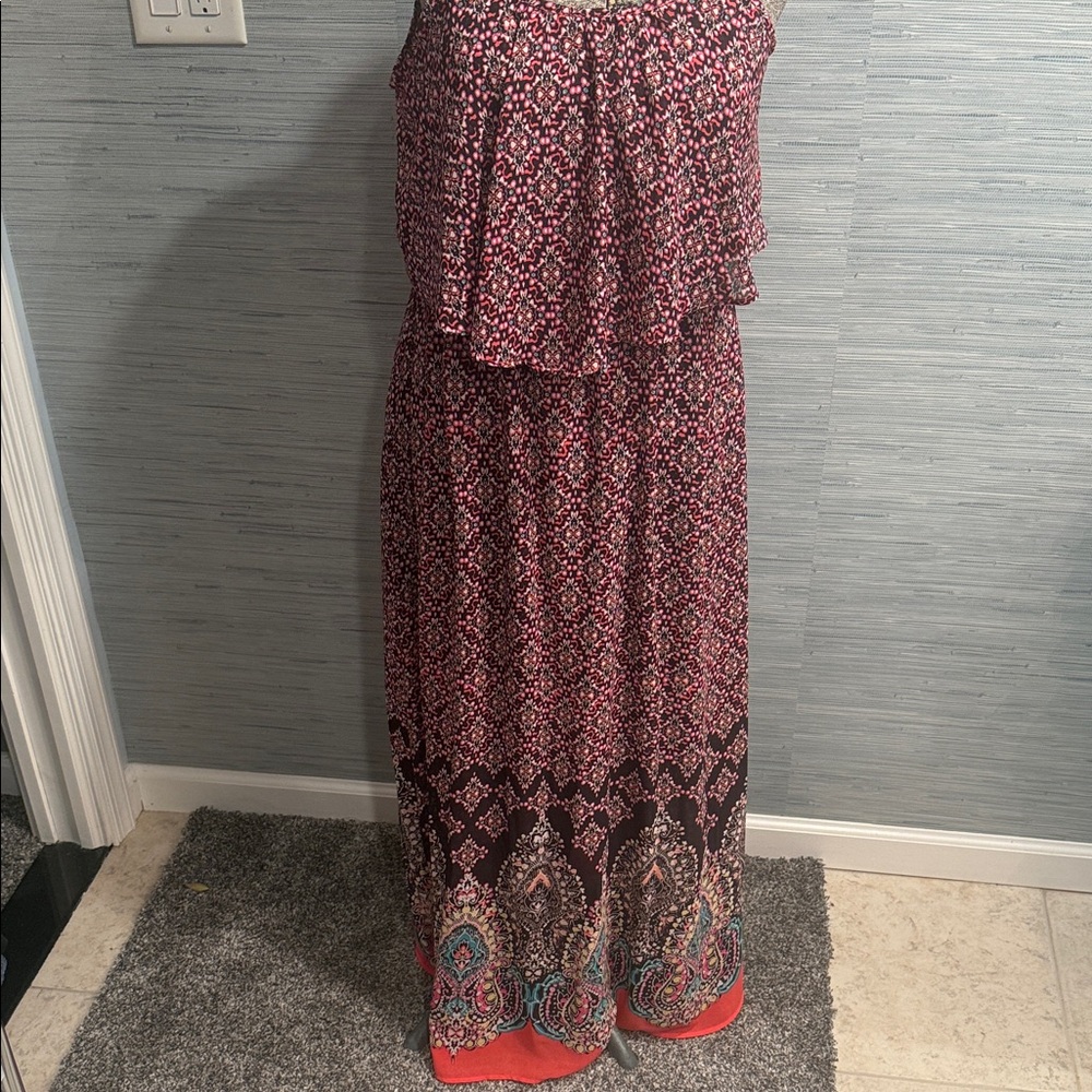 Xhilaration Red and Pink Paisley Maxi Dress